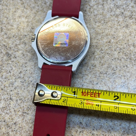 ALABAMA FANS. RED and WHITE WATCH WITH WHITE A ON FACE.  NEW BATTERY main image 6